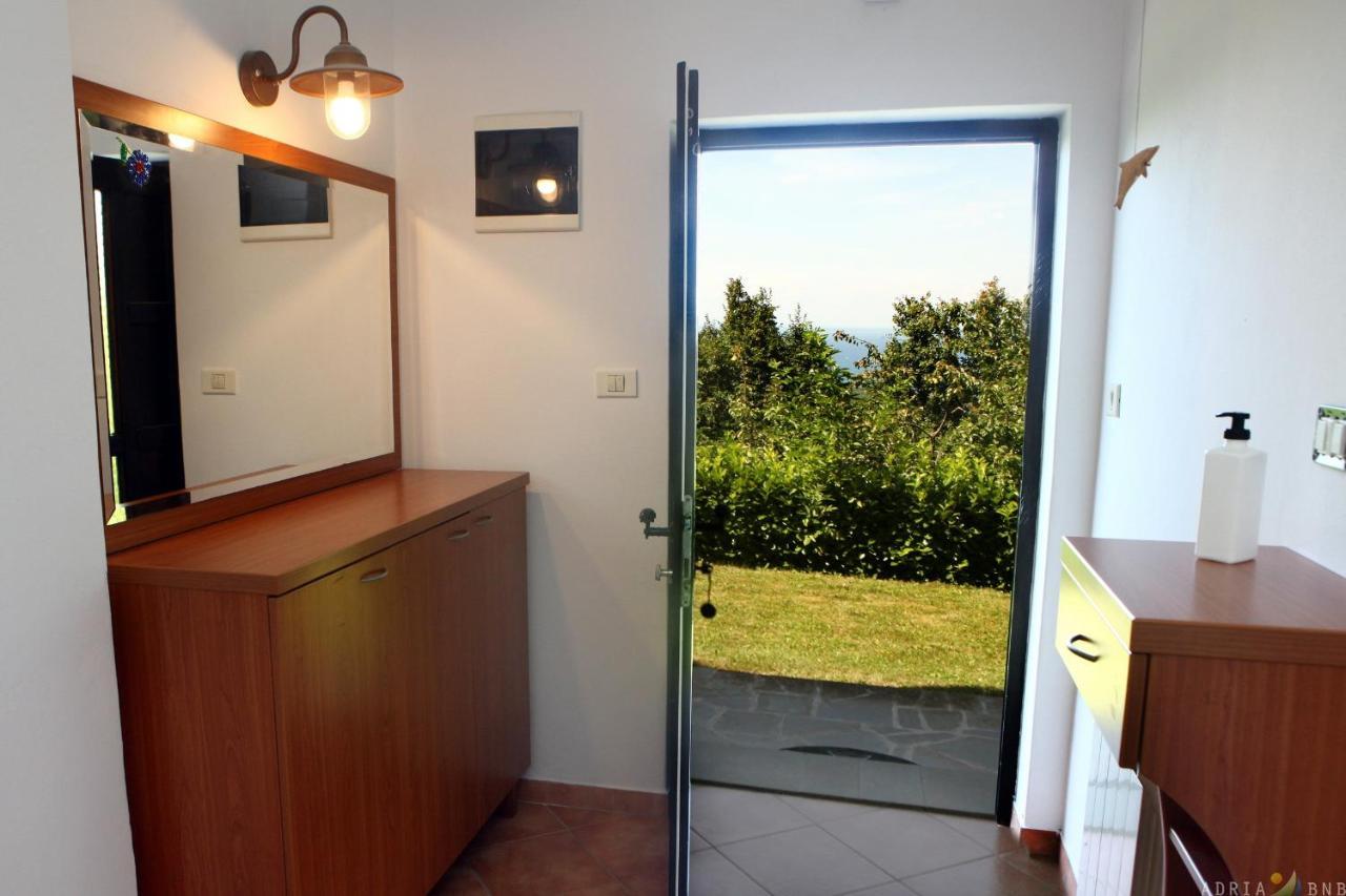 Garden Ville Izola Mira ภายนอก รูปภาพ